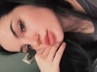 DorettaGirling's Brunette live cam models Profile Image